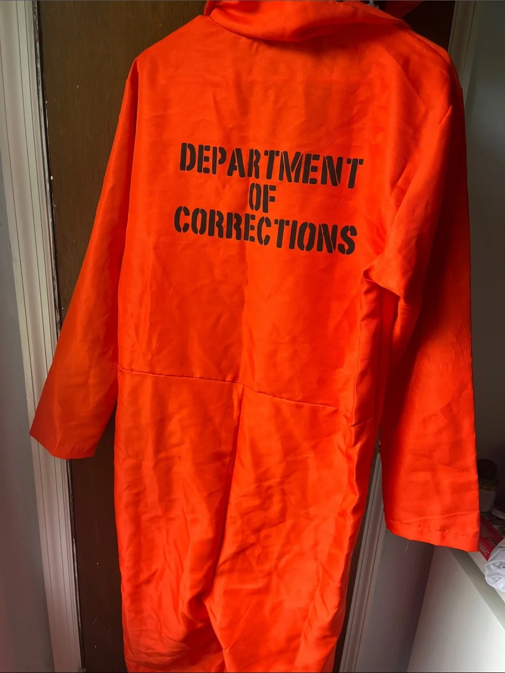Spirit Halloween Orange Prison Jumpsuit Costume - Picture 3 of 3